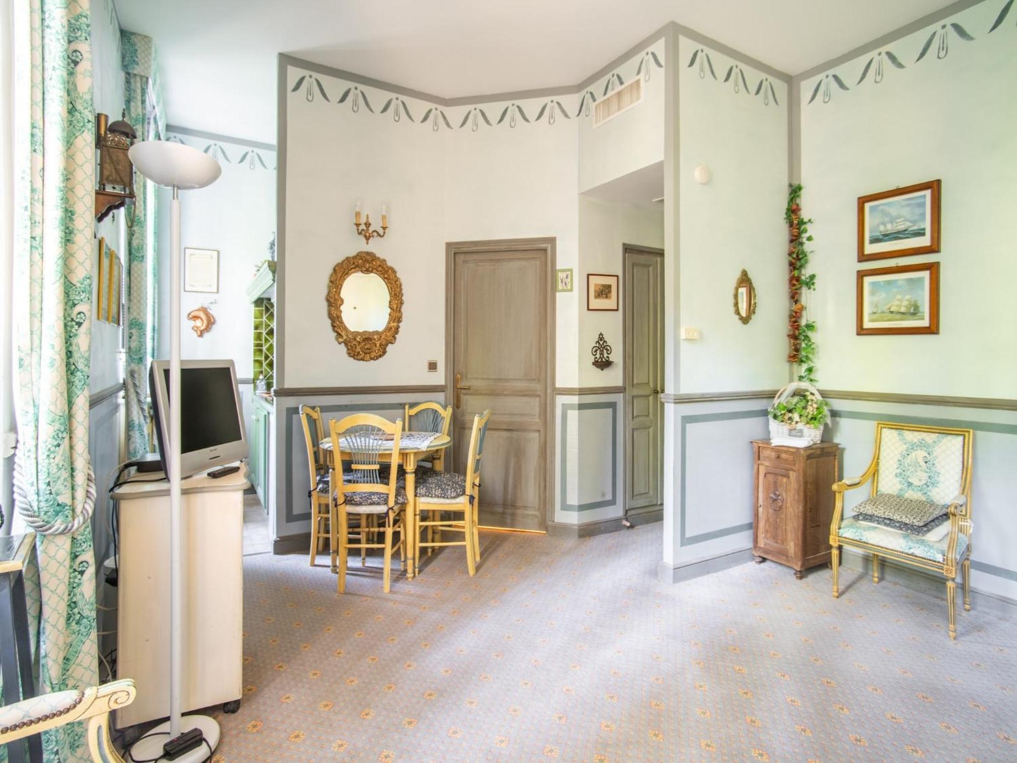 Cozy Apartment With Swimming Pool Terrace Garden Parking Montbrun-les-Bains Bagian luar foto