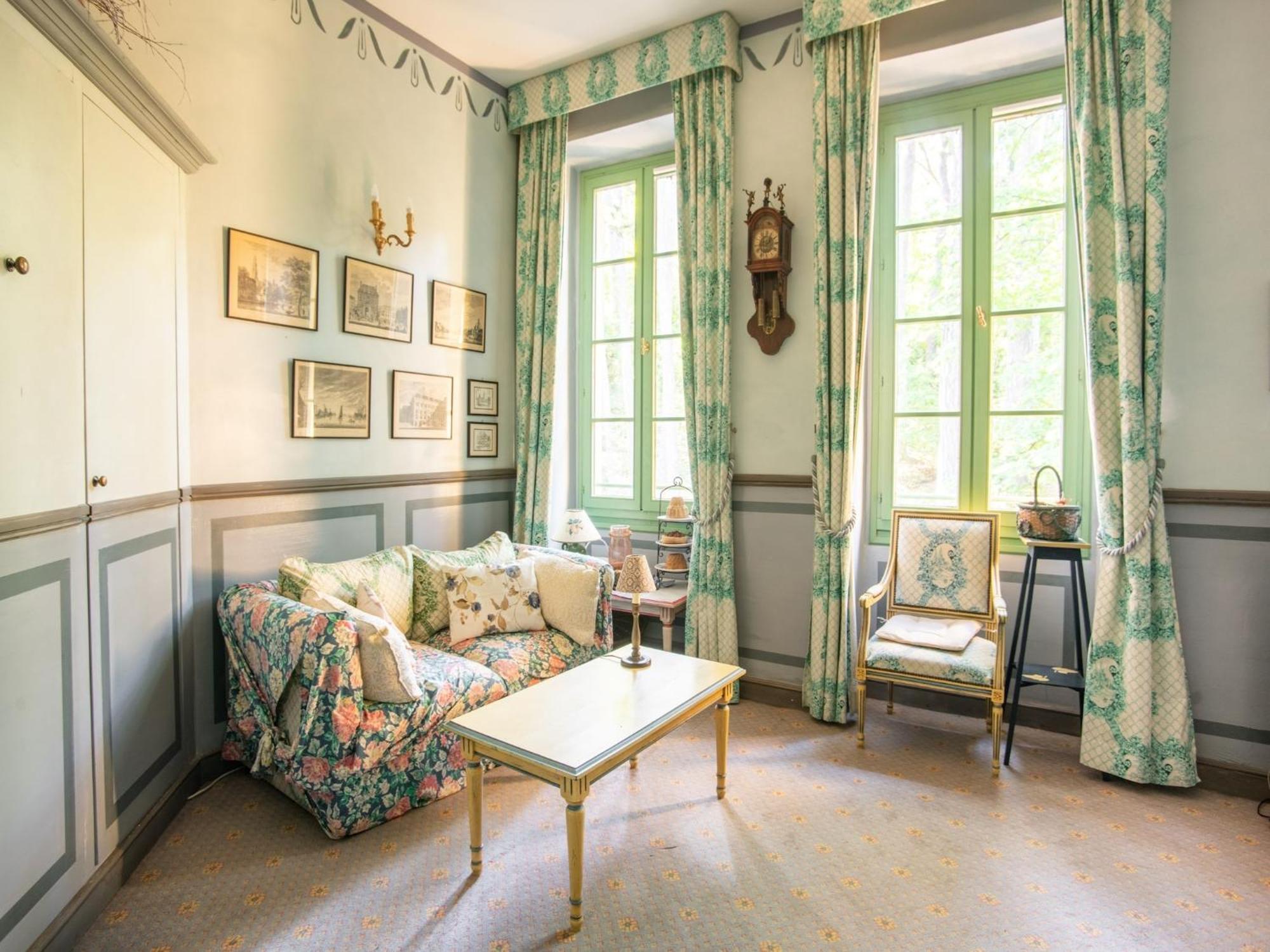 Cozy Apartment With Swimming Pool Terrace Garden Parking Montbrun-les-Bains Bagian luar foto