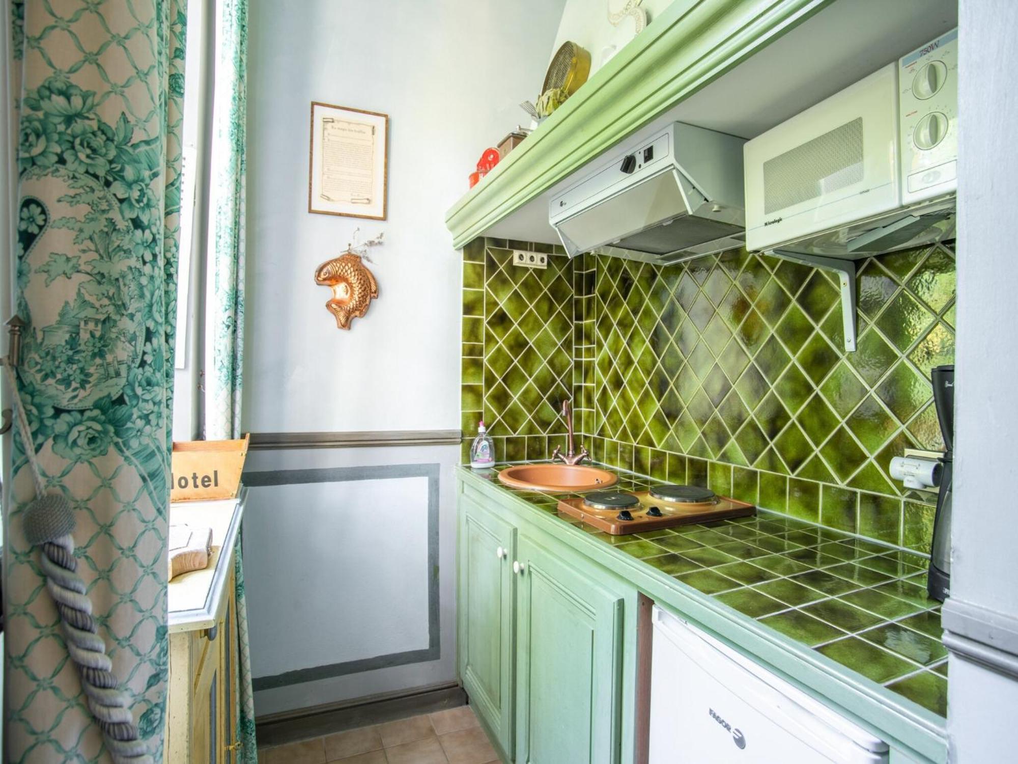 Cozy Apartment With Swimming Pool Terrace Garden Parking Montbrun-les-Bains Bagian luar foto
