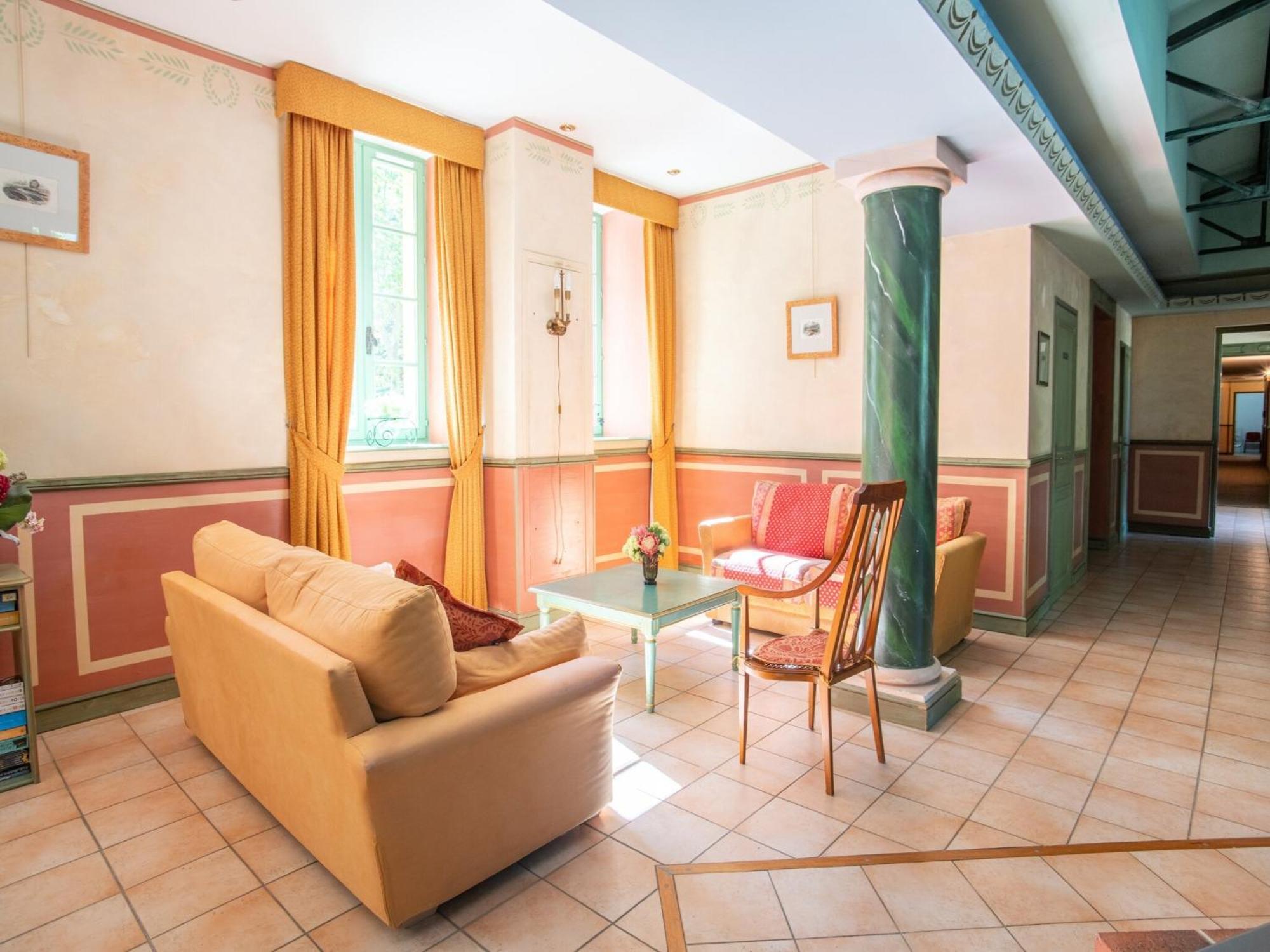 Cozy Apartment With Swimming Pool Terrace Garden Parking Montbrun-les-Bains Bagian luar foto